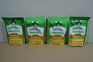 4 Feline Greenies Smartbites Treats for Cats - 2.1oz