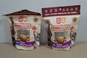 2 Boss Dog & Cat Pro Balls Chicken Meatballs Dog & Cat Treats - 3oz