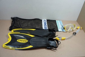 Cressi Adult Rondine Palau Fin Snorkel Set - Fin Size ML