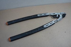 Fiskars 28 Ratchet Drive Loppers