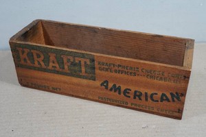 Vintage Wooden Box - Kraft