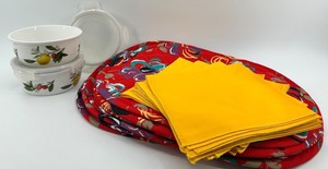 Lock & Lock 760ml Containers, Napkins & Placemats Mixed Lot