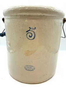 Red Wing Union Stoneware Co. Stoneware Crock - 1915 Patent No. 5