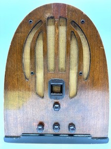 Vintage Philco Chassis Type 60 Code 121 Wood Tabletop Radio