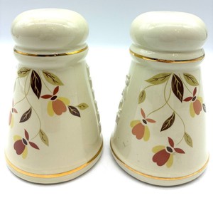 Vintage Autumn Leaf Salt & Pepper Shakers Pair
