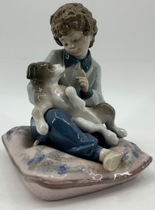 Lladro Porcelain Boy With Dog Figurine Model 5703