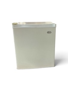 Avanti Mini Fridge  Compact Freezer