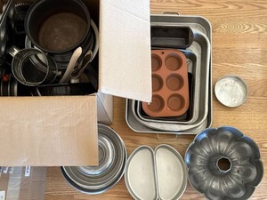 Lot of Assorted Bakeware Pans Muffin Tins Bundt Pan Roasters