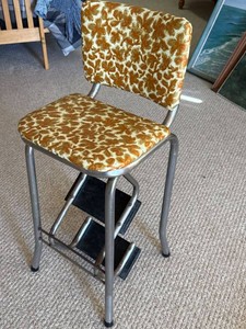 Vintage Mid Century Kitchen Step Stool Chair Floral Vinyl Seat