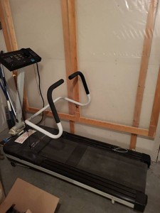 Pro-Form CrossWalk Dual Motion Treadmill w AccuSmart Monitor