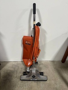 Royal Commercial Heavy Duty Upright Vacuum (2)