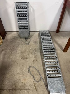 Pair of Folding Aluminum Loading Ramps  1,000 lb Rating