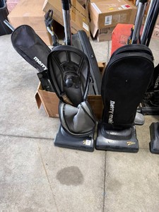 Lot of Upright Vacuum Cleaners for Parts (Merry Maids  Zoom)