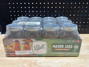 12 Pint Mason Jars