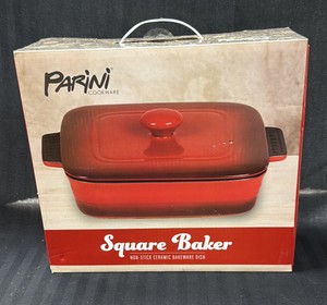 Brand New Parini cookware square baker, nonstick ceramic baker dish with lid