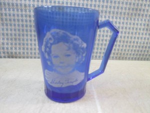 (FS) Vintage Shirley Temple Cobalt Blue Glass Mug