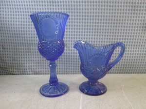 (FS) Avon Cobalt Blue Glass George Washington Goblet and Mount Vernon Creamer