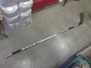 (BS) Bauer Tru-Flex Hockey Stick