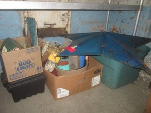 (BR1) Lot of Assorted Unclaimed Unsold Lots
