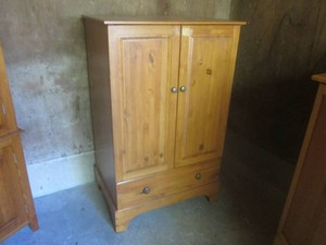 (UD1) Handmade Wood Entertainment Center 57 H x 36 W x 25 12 D