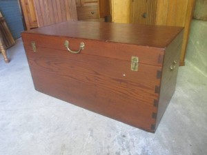 (UD1) Handmade Wood Trunk 36 x 18 x 17 14 High