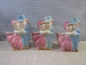 (EC1) 3 Vintage Ceramic Couple Planters 6 12 Tall