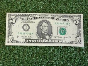 1995 I9 $5 Bill Uncirculated