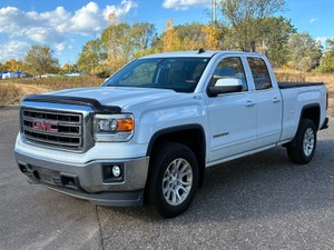 2014 GMC Sierra 1500 SLE 4X4  1 OWNER  NO RESERVE 