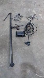 Garmin Live Scope GLS 10 With Transducer and Boat Mount Pole