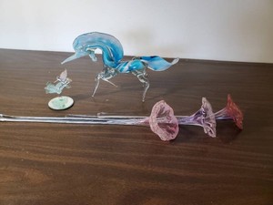 Blown Glass and Glass Lot of Dcor  Unique Unicorn Flowers and Hummingbird