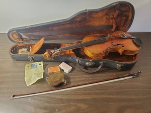 Beautiful Antique Violin Stamped Strainer on the Back and a Paper signed Label inside, with a Tourte German Made Bow and Case
