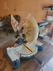 Ryobi 10 Mitre Saw Working untested with wood
