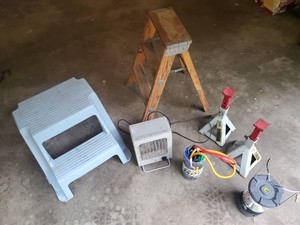 Misc Lot of Garage Items small wood step ladder, 2 car jacks, bungee cords, and more