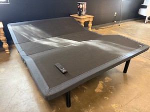 Queen BaseLogic Adjustable Bed Base with Remote, Massage & Zero Gravity
