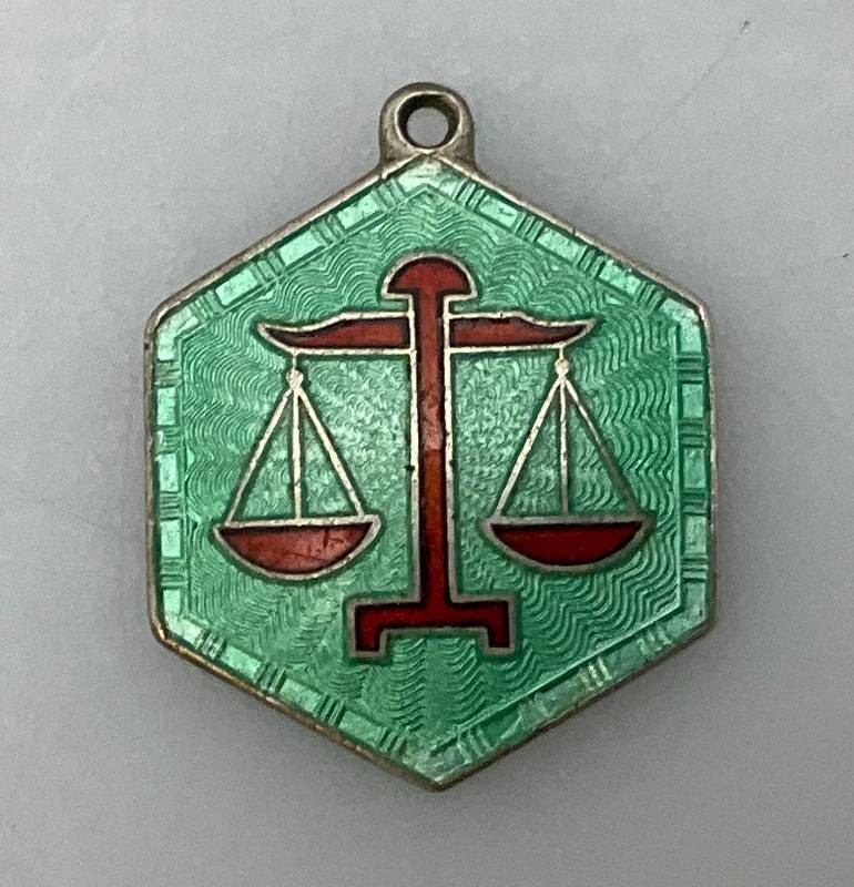 STERLING SILVER David Anderson LIBRA Green Red Balance Scale Enamel Pendant 4.01 Grams