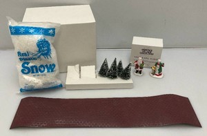 Vintage Collectible Department 56 Village Accessories In Original Box