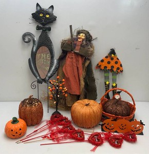 Group Of Misc. Halloween Dcor