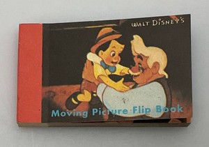 1980s Walt Disney PINOCCHIO Double Sided Flip Book  1 34 x 2 78