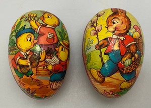 Vintage Highly Collectible Paper Mache Easter Eggs