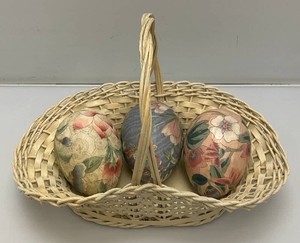 Vintage Highly Collectible Cloth Applicate Eggs With Basket 5 12