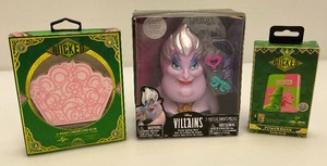 Misc. WICKED Collectible Charging Ports, Power Bank & Disneys Villians Ursula Styling Head New Old Stock