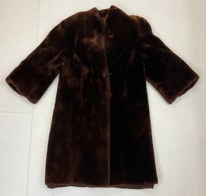 Luxurious 1940s Albrecht Furs Cinnamon Brown Mouton Fur Coat Size Med-Large