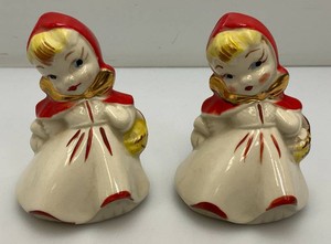 Est.  $145.00 - $200.00 Vintage Mid Century Hull Pottery Little Red Riding Hood Salt & Pepper Shakers 4 12