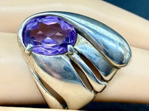 Vintage Sterling Silver Amethyst Ring - Oval Faceted Stone