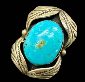 Vintage Native American Navajo Turquoise Ring - Sterling Silver Size 8.5
