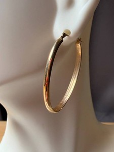 Hoop Earrings - 14k Gold Elongated Oval Pair