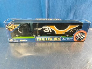 Winners Circle NASCAR 164 scale die-cast trailer rig featuring Robby Gordons #31 Cingular Wireless truck
