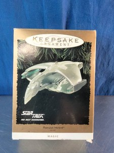 1995 Hallmark Keepsake Ornament Star Trek The Next Generation Romulan Warbird Light