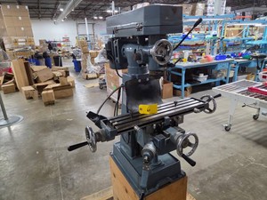 Enco Model 100-5100 Vertical Knee M...