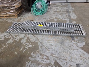 Span Track Conveyors, (2) 9.5x90 & ...